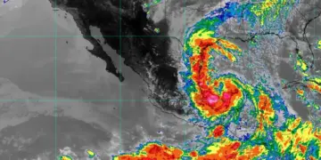 Tormenta 'Alberto' está a 210 km de Cabo Rojo, Veracruz