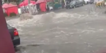 Fuertes lluvias inundan Iztapalapa