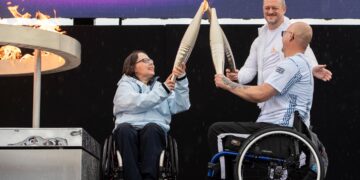 La llama olímpica fue encendida en Stoke Mandeville para los Juegos Paralímpicos