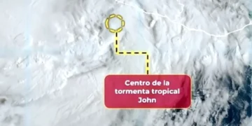 La tormenta tropical 'John' cambia su rumbo hacia Michoacán