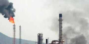 Fuerte explosión se registra en Termoeléctrica de CFE en Hidalgo