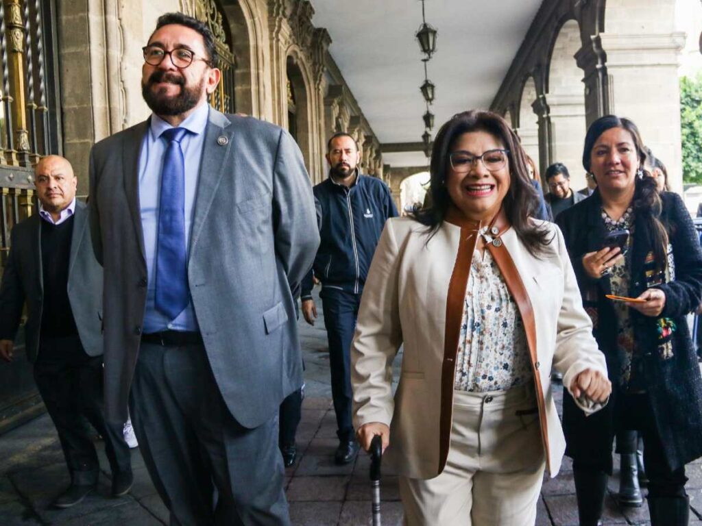 Clara Brugada expresó si interés de integrar a Ulises Lara en su administración