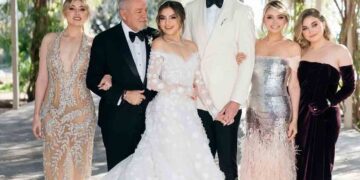 Angélica Rivera porta vestido de más de medio millón de pesos en la boda de su hija