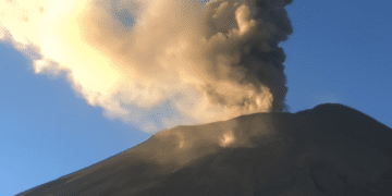 Popocatépetl incrementa su actividad de tremor, superando las 8 horas